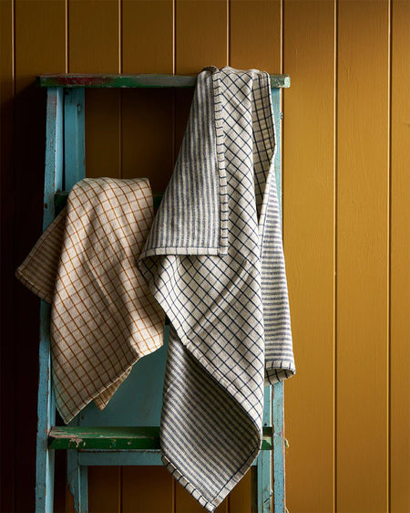 Annie Tea Towels // Set of 2 ~ Robert Gordon Linen
