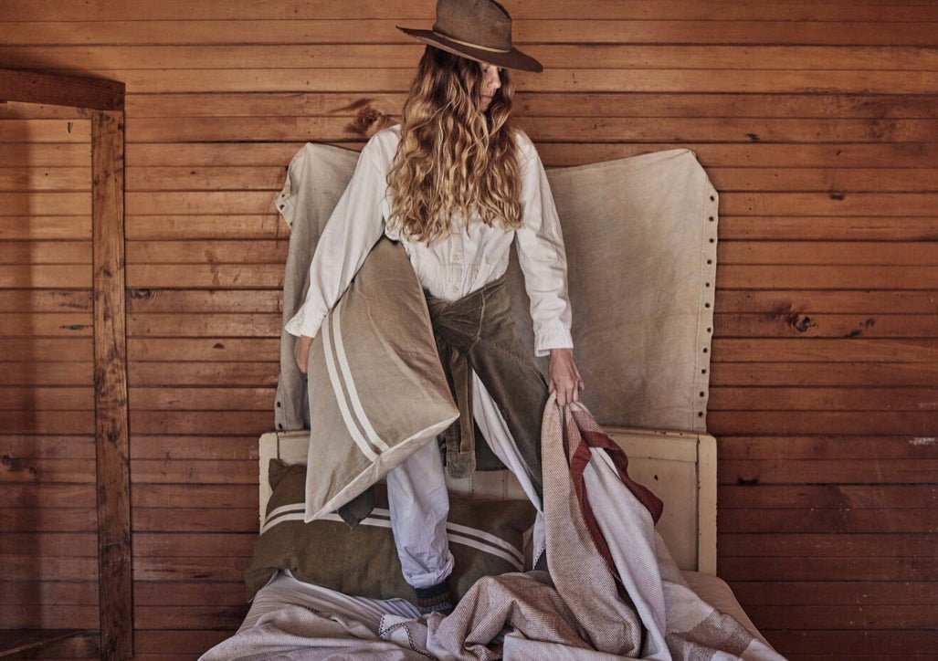 Wanderful Hessian/Wht Cushion Cover ~ Pony Rider ~