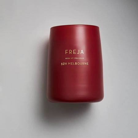 Freja Candle ~ White Jasmine, Amber & Hyacinth
